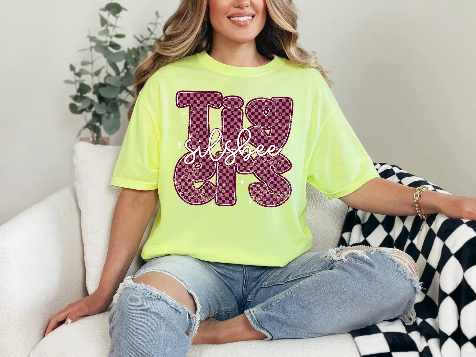 Checkered Retro - Silsbee Tigers DTF TRANSFER