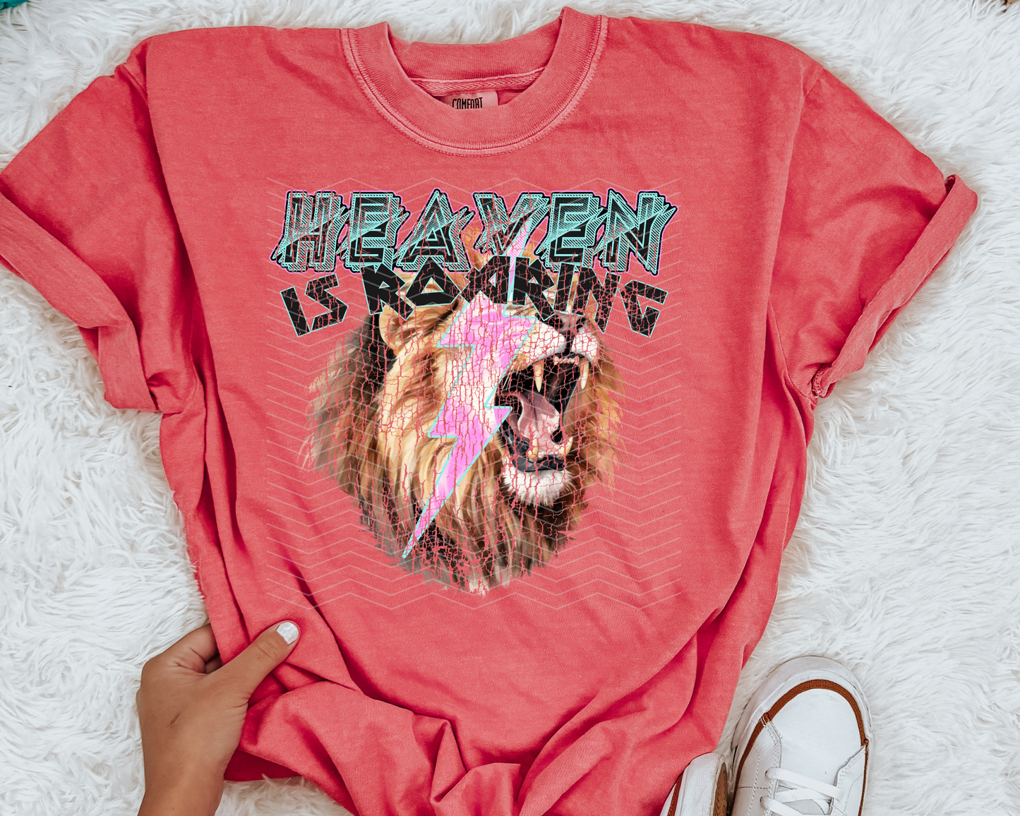 Heaven Is Roaring Turquoise Distressed