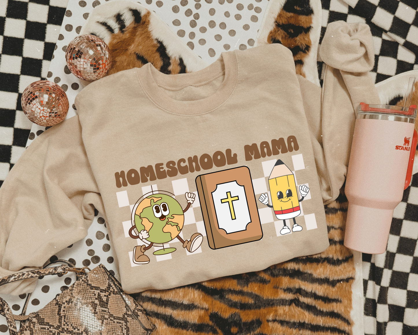 Homeschool Mama Cartoon DTF TRANSFER