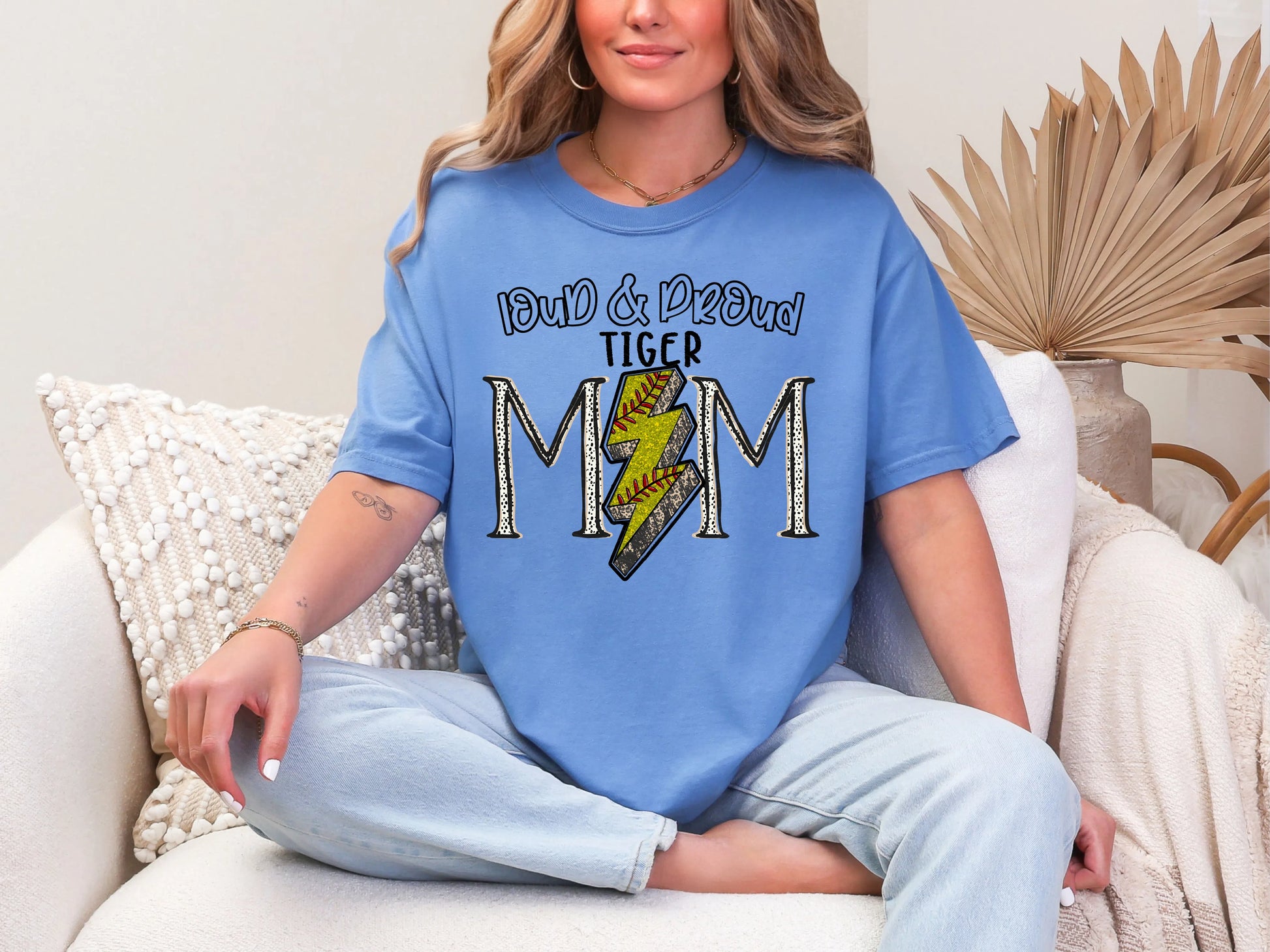 Loud and Proud Softball Mom'tiger DTF TRANSFER