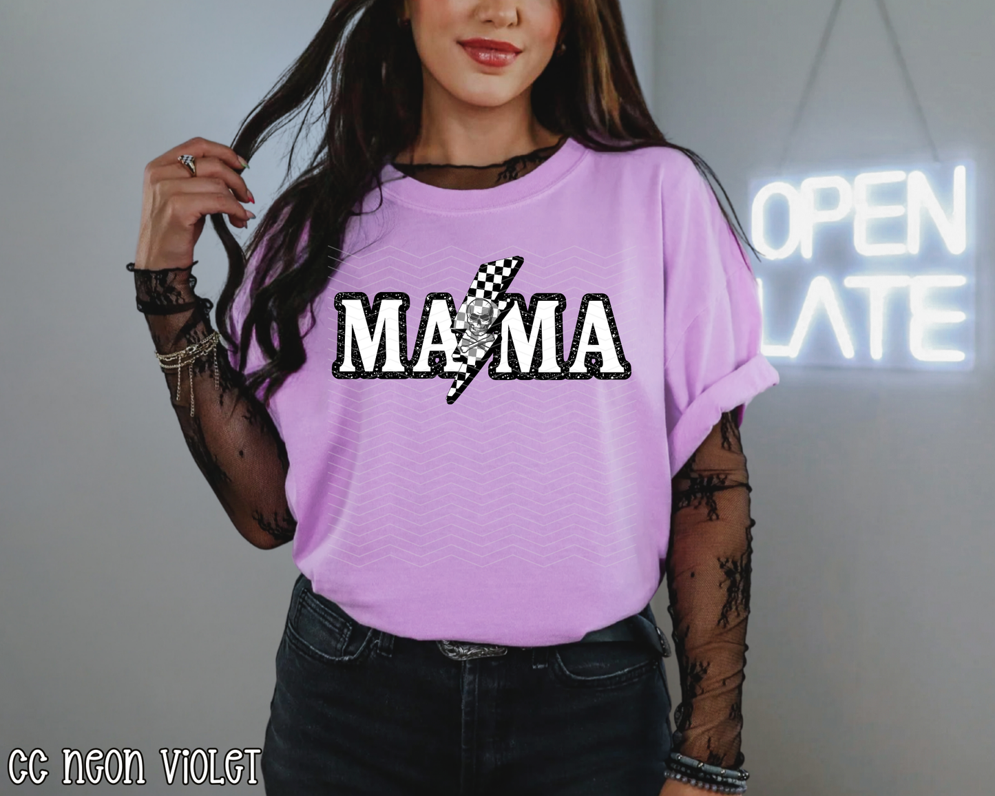 Mama Checkered Skull Bolt