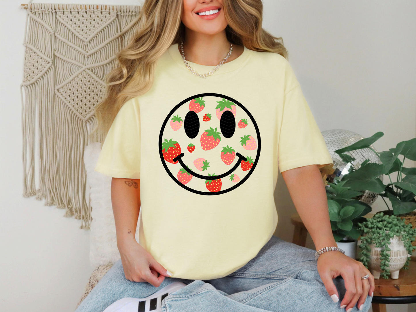 Strawberry Smiley Transparent DTF TRANSFER