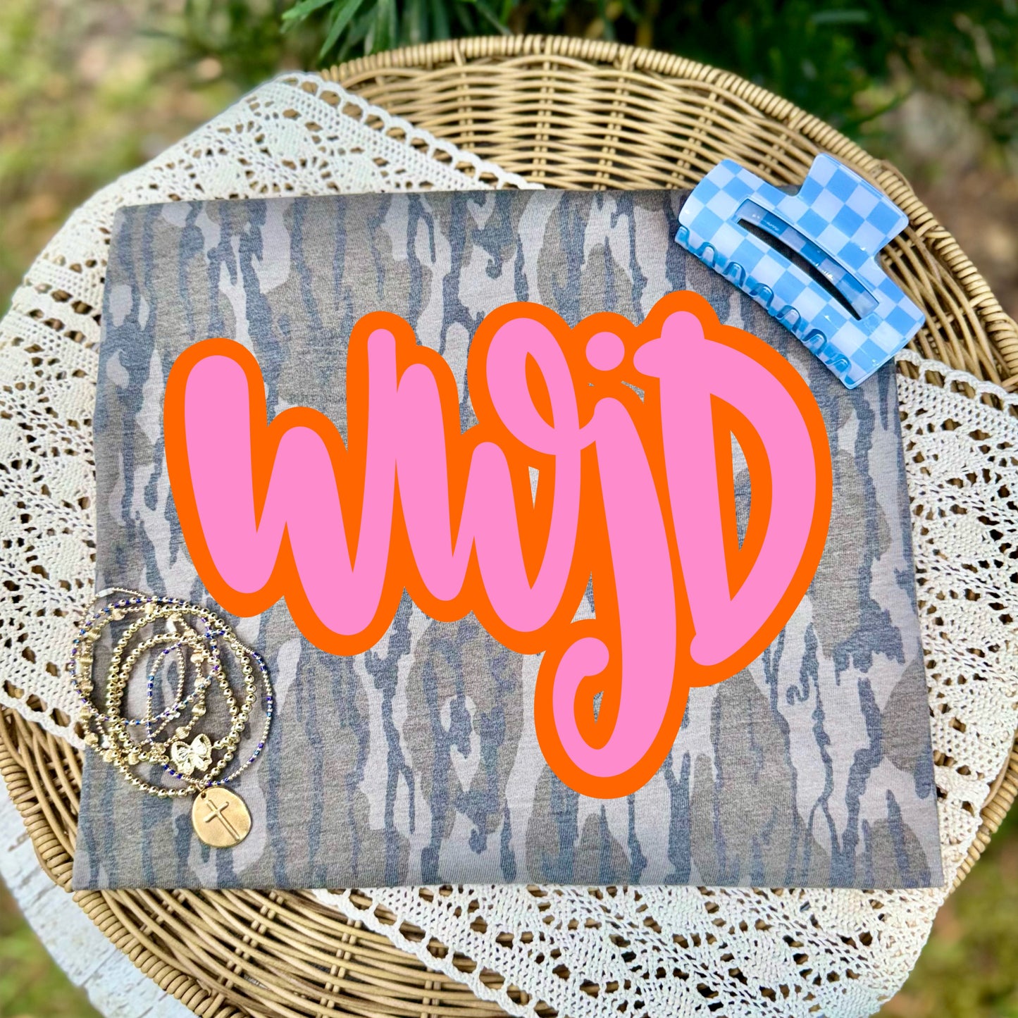 WWJD Pink DTF TRANSFER