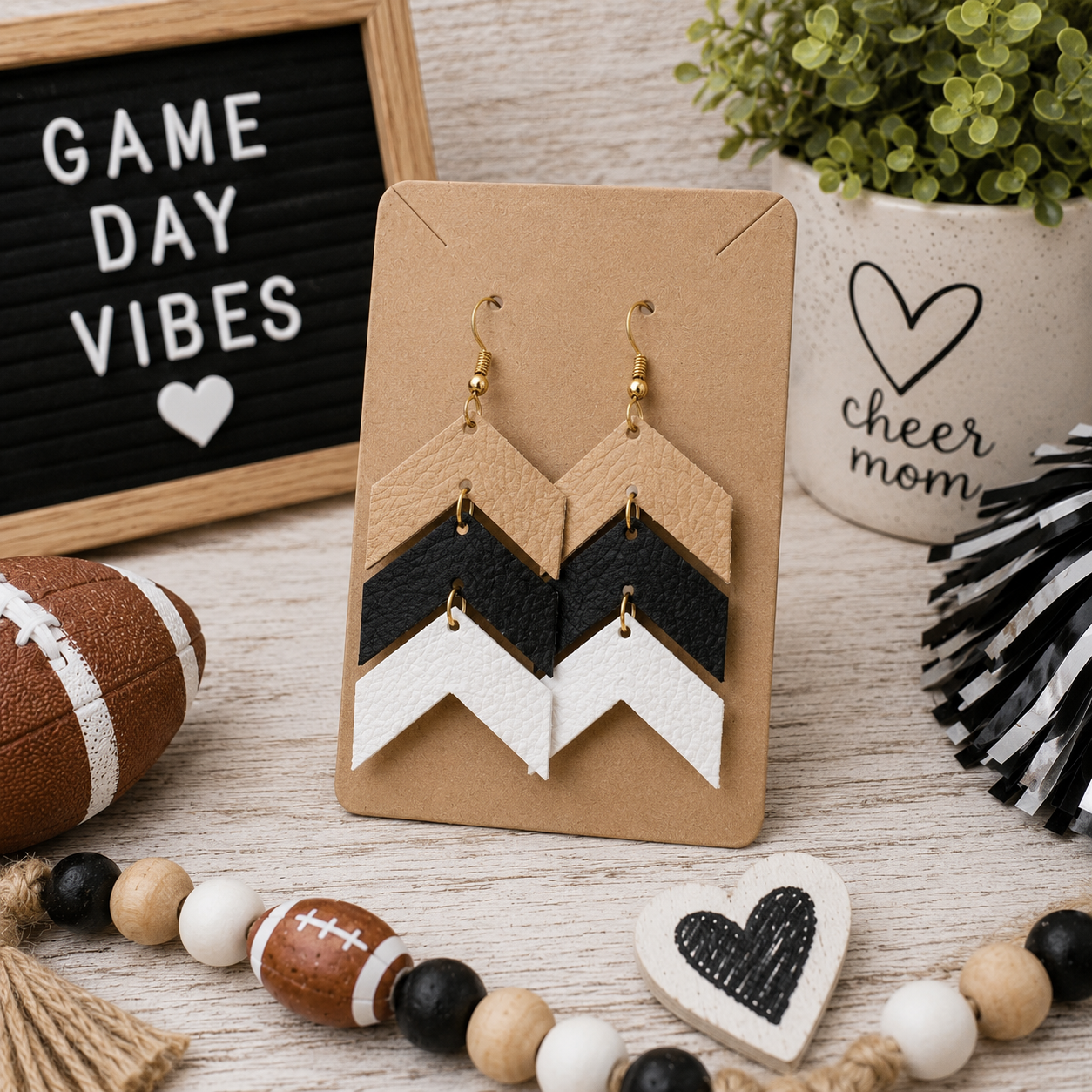 LAKE COUNTRY - Earrings